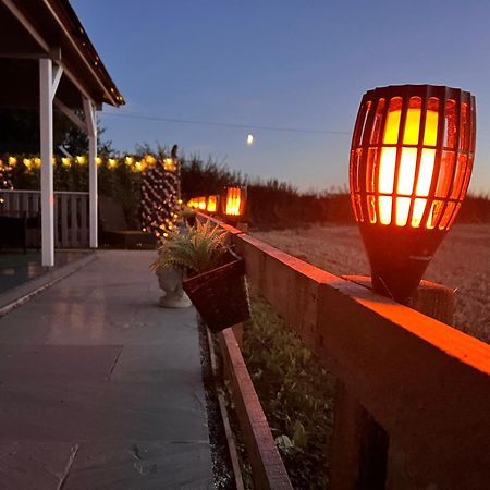 סדברי The Retreat Log Cabin מראה חיצוני תמונה