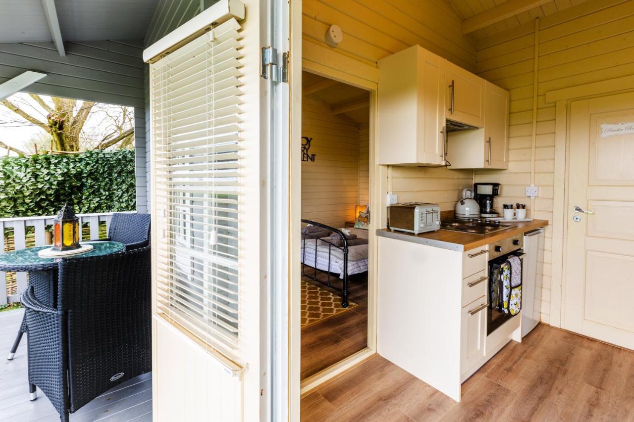 סדברי The Retreat Log Cabin מראה חיצוני תמונה